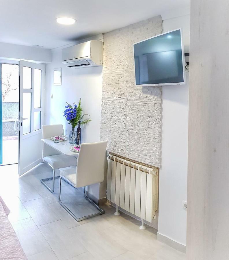 Studio Apartman Noa Apartment Trogir Exterior photo